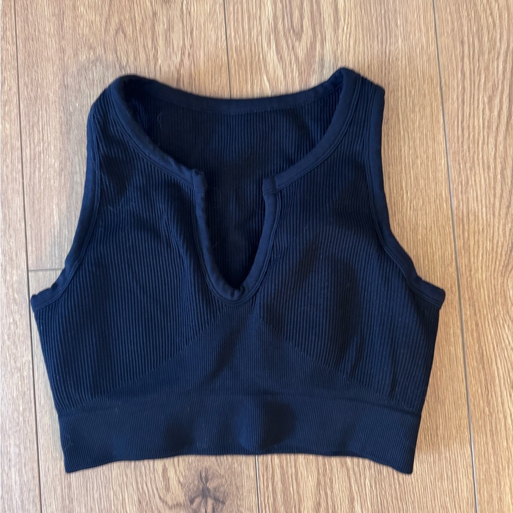 Black Ribbed Crop Top